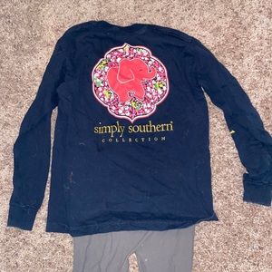 Simply southern top and gray leggings.